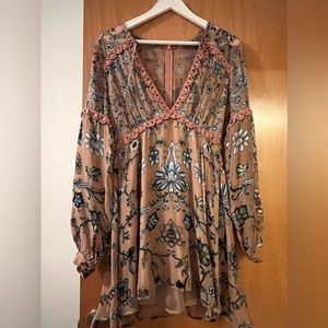 EUC For Love and Lemons tunic